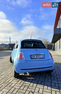 Хэтчбек Fiat 500 2010 в 
