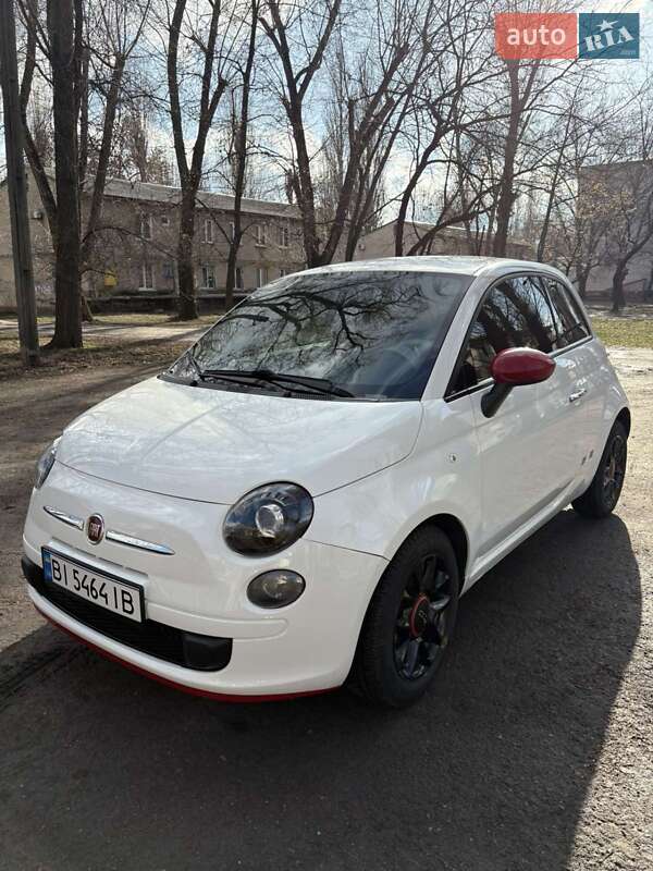 Хэтчбек Fiat 500 2016 в Кременчуге