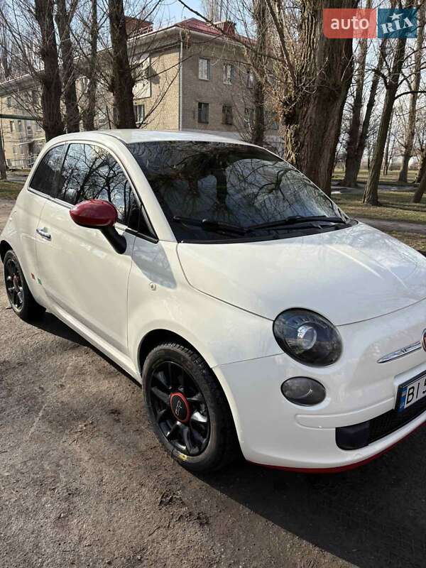 Хэтчбек Fiat 500 2016 в Кременчуге