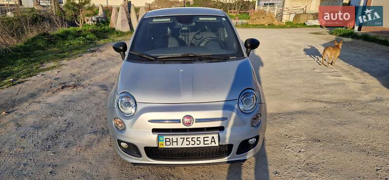 Хэтчбек Fiat 500 2014 в 