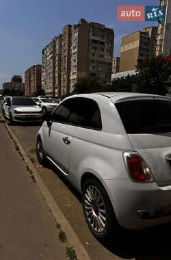 Хэтчбек Fiat 500 2008 в 