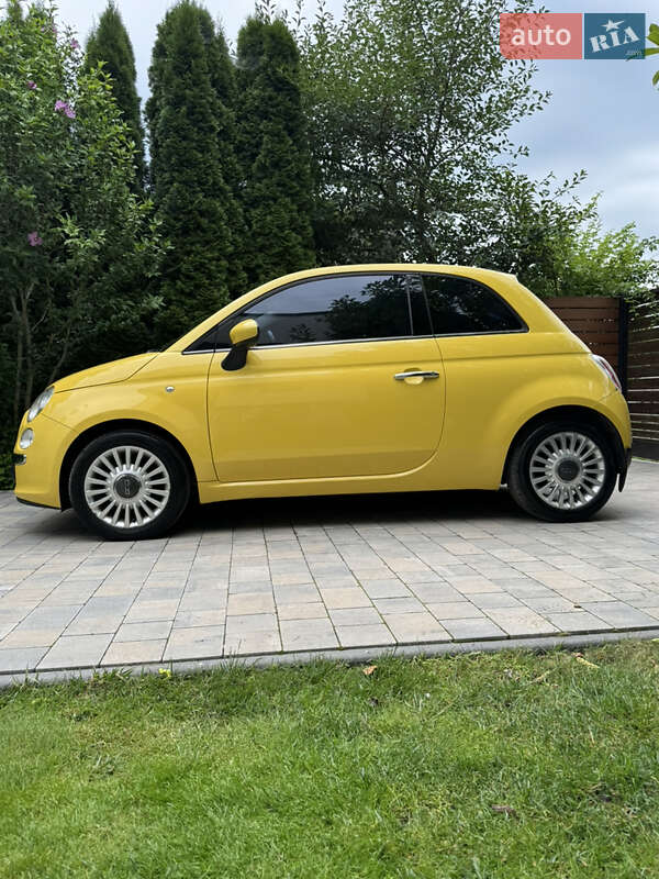 Хэтчбек Fiat 500 2009 в Львове
