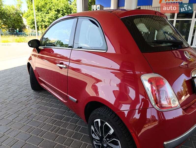 Хэтчбек Fiat 500 2011 в Николаеве