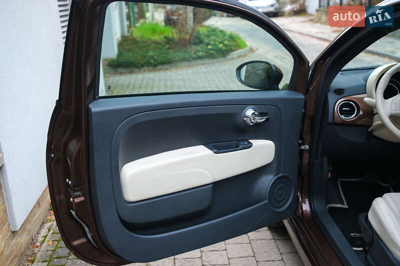 Хэтчбек Fiat 500 2015 в Львове