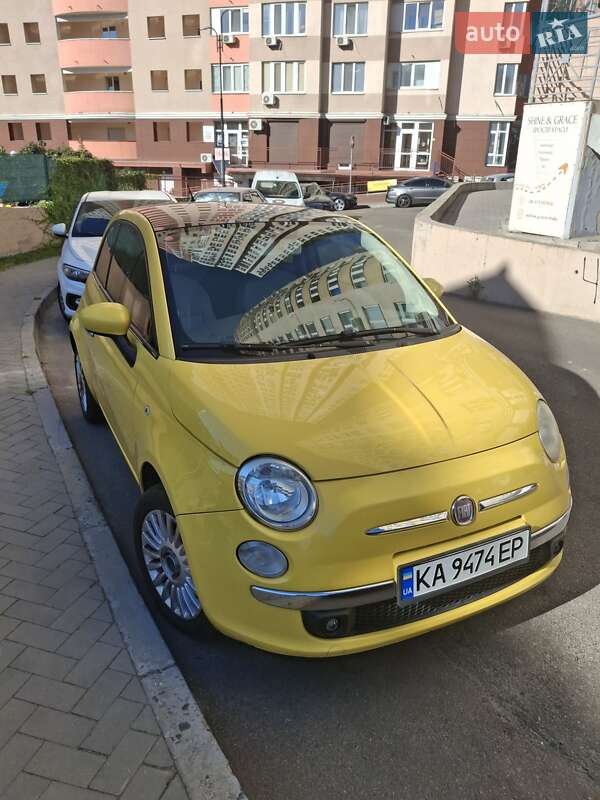 Fiat 500 2011