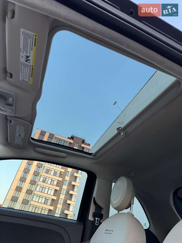 Хэтчбек Fiat 500 2012 в Луцке