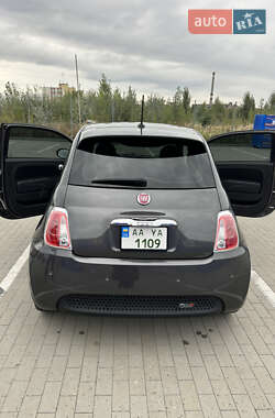 Хэтчбек Fiat 500 2015 в 