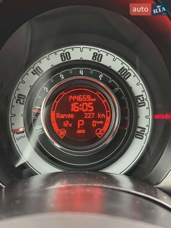 Хэтчбек Fiat 500 2014 в Львове
