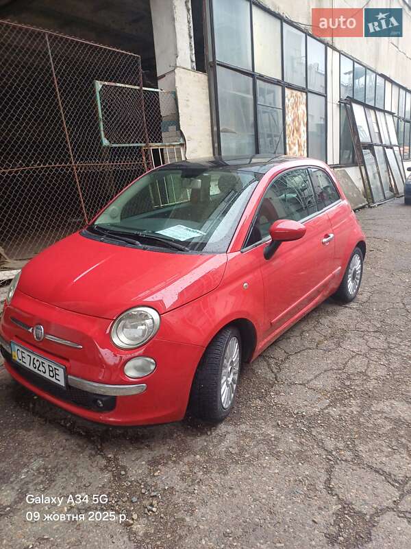 Хэтчбек Fiat 500 2009 в 