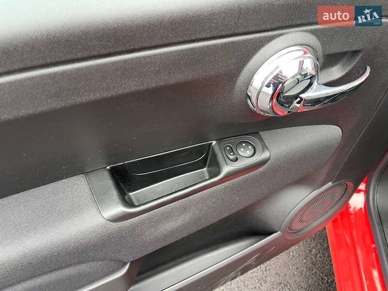 Хетчбек Fiat 500 2019 в Києві