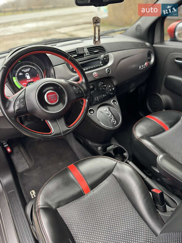 Хэтчбек Fiat 500 2013 в Мерефа