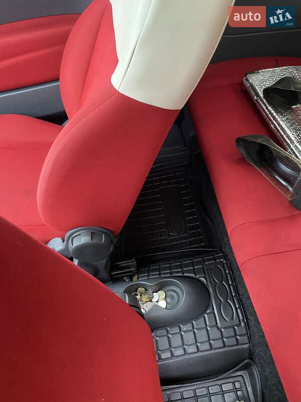 Хэтчбек Fiat 500 2011 в Киеве