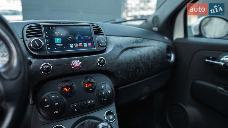 Хэтчбек Fiat 500 2013 в Киеве