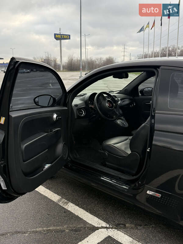 Хэтчбек Fiat 500 2014 в Запорожье