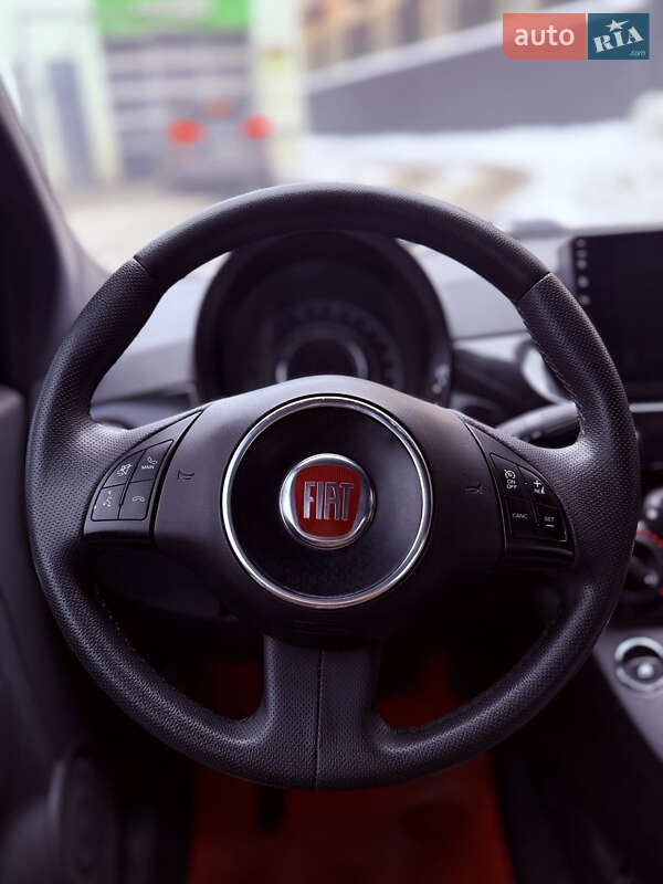 Хетчбек Fiat 500 2013 в Києві