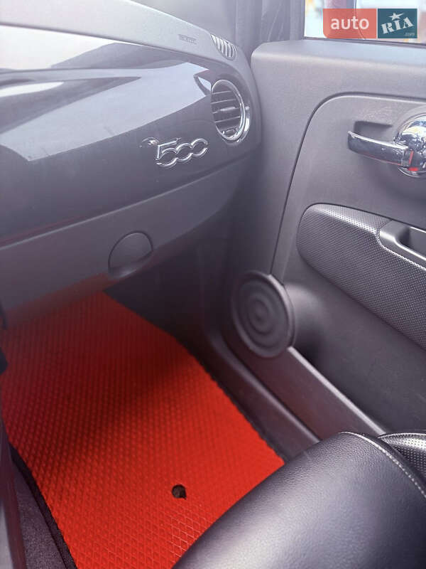 Хетчбек Fiat 500 2013 в Києві