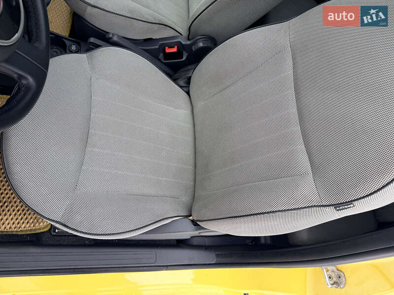 Хэтчбек Fiat 500 2011 в Киеве фото 28 Хэтчбек Fiat 500 2011 в Киеве