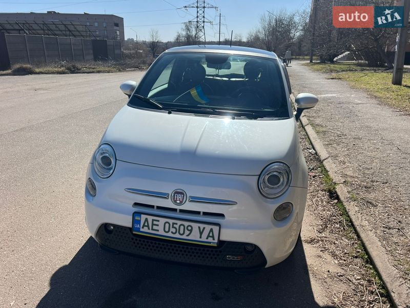Хетчбек Fiat 500 2015 в Кривому Розі
