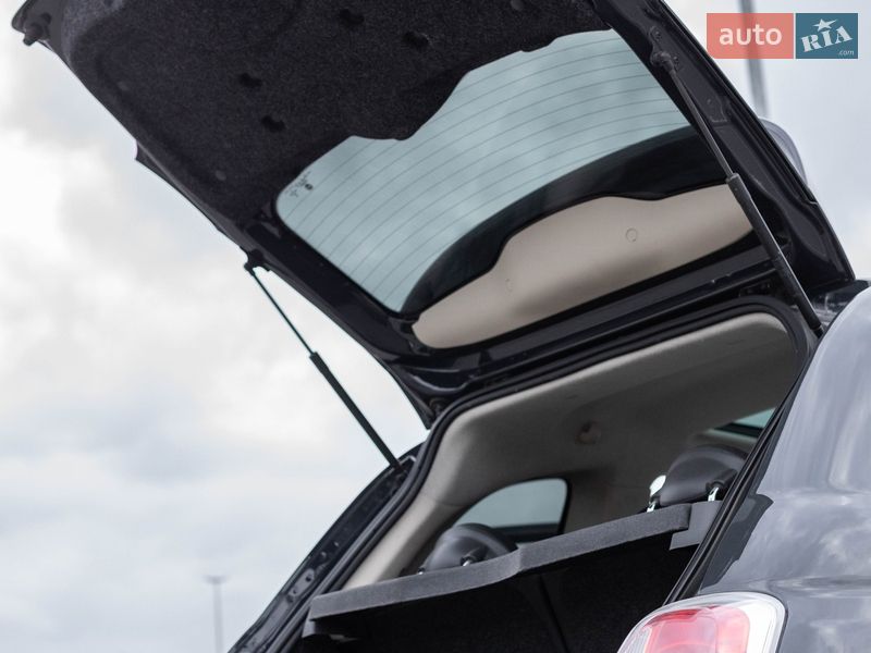 Хэтчбек Fiat 500 2016 в Киеве
