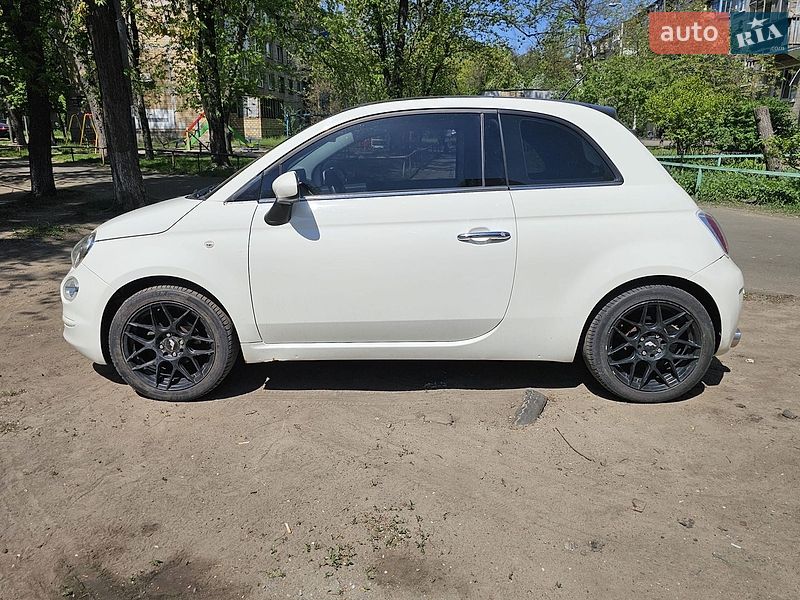 Хэтчбек Fiat 500 2012 в Киеве