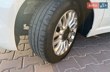 Хетчбек Fiat 500 2016 в Києві