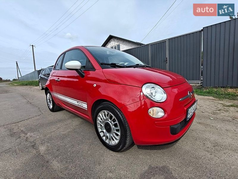 Хэтчбек Fiat 500 2013 в Киеве
