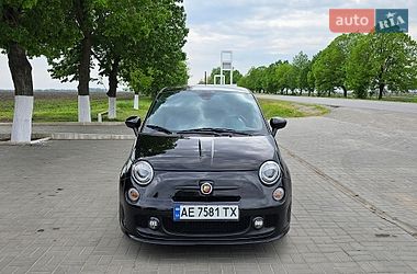 Хэтчбек Fiat 500 2015 в Магдалиновке