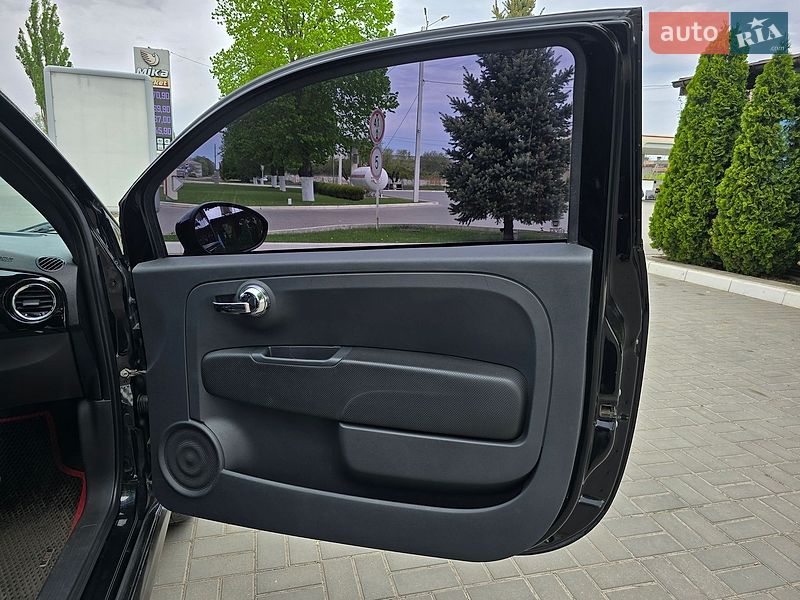 Хэтчбек Fiat 500 2015 в Магдалиновке