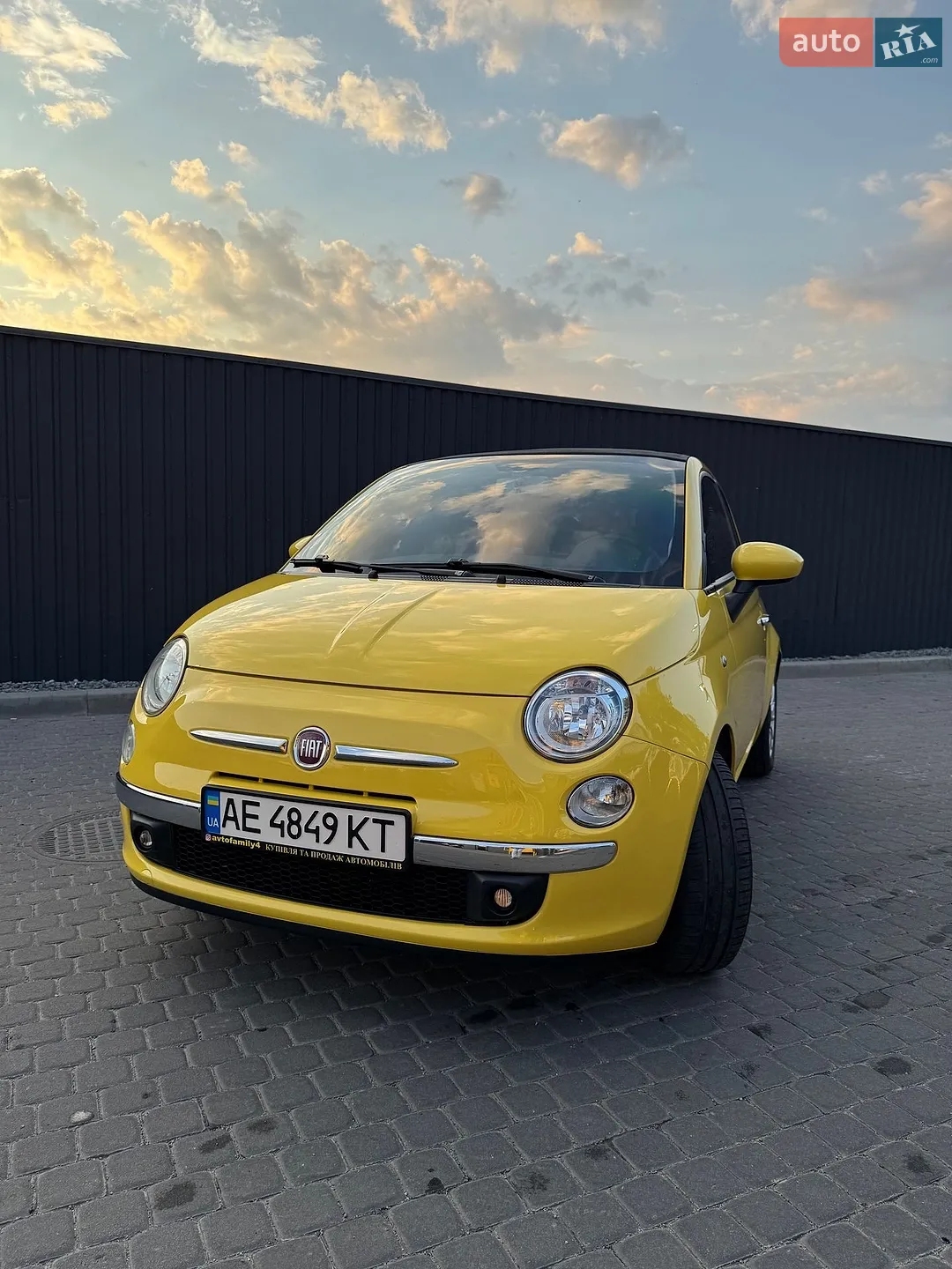 Fiat 500 2012 VIN ZFA31200000846754 фото оголошення 2 з 36