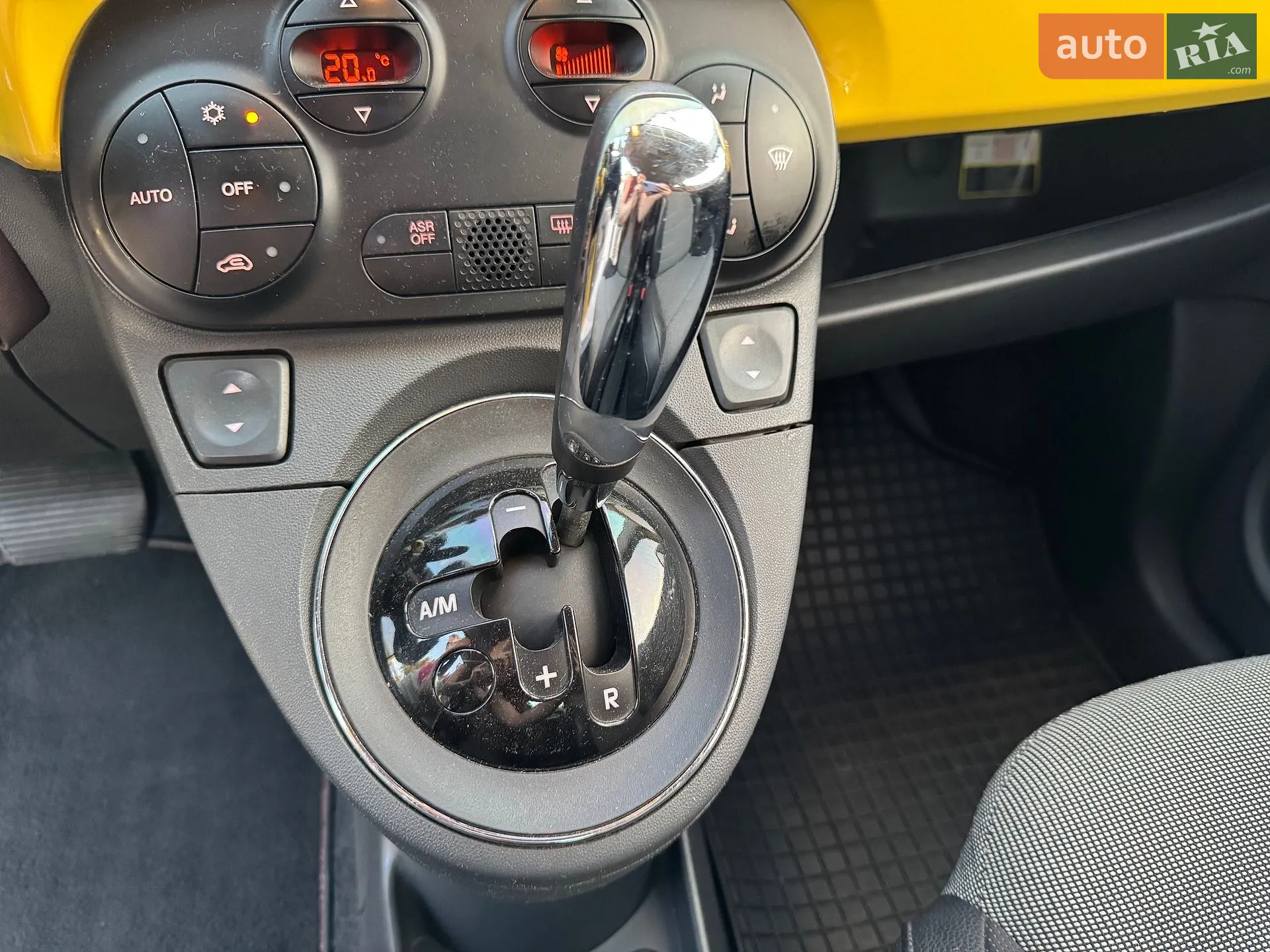 Fiat 500 2012 VIN ZFA31200000846754 фото оголошення 21 з 36