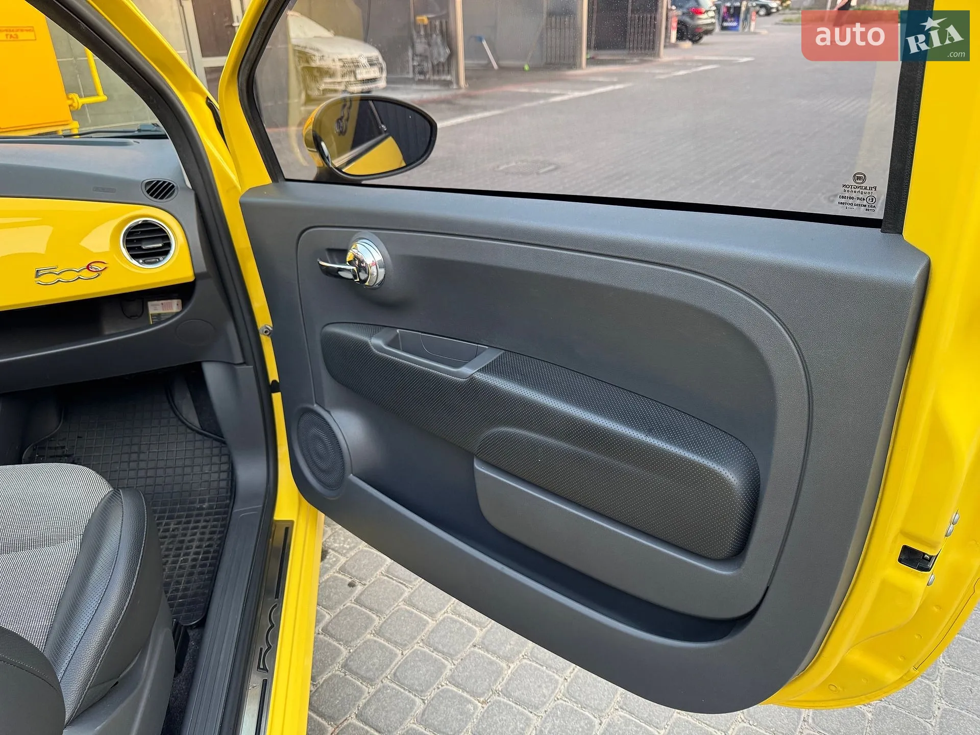 Fiat 500 2012 VIN ZFA31200000846754 фото оголошення 23 з 36