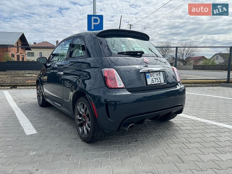 Хэтчбек Fiat 500 2018 в Львове