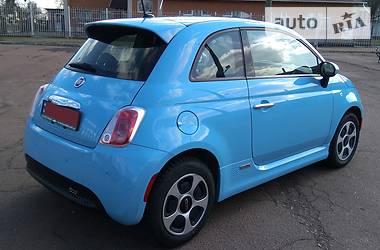 Хэтчбек Fiat 500e 2015 в Киеве