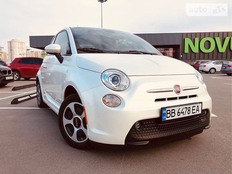 Хетчбек Fiat 500e 2015 в Києві