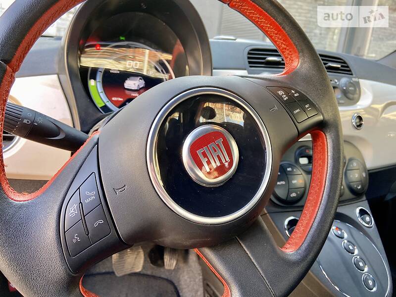 Хетчбек Fiat 500e 2015 в Києві