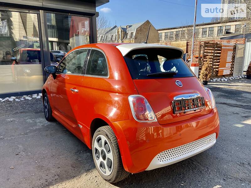 Хетчбек Fiat 500e 2015 в Києві