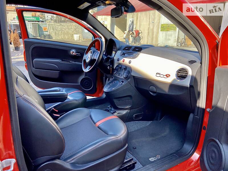 Хетчбек Fiat 500e 2015 в Києві