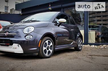 Хэтчбек Fiat 500e 2016 в 