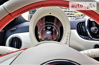 Хэтчбек Fiat 500e 2016 в 