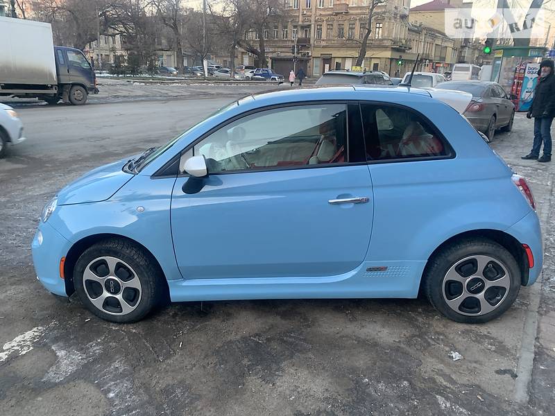 Хэтчбек Fiat 500e 2015 в Одессе