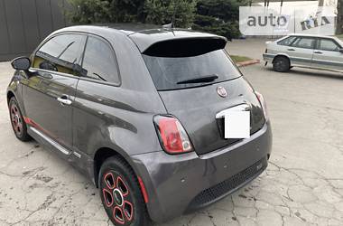 Хэтчбек Fiat 500e 2017 в Запорожье