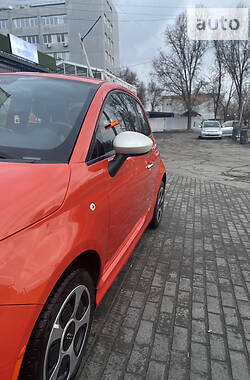 Хетчбек Fiat 500e 2016 в Дніпрі