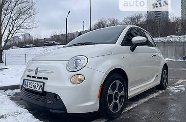 Хетчбек Fiat 500e 2015 в Києві