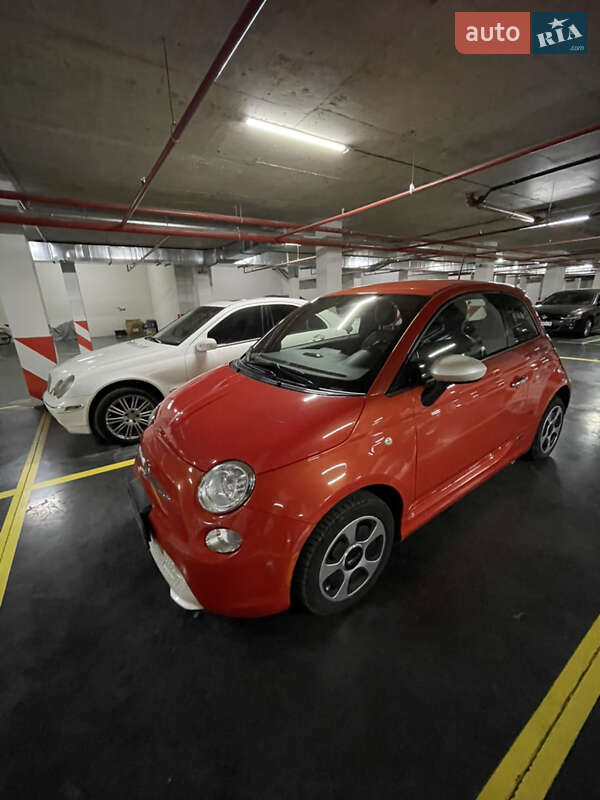 Хетчбек Fiat 500e 2015 в Одесі