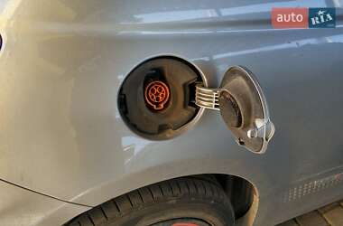 Хэтчбек Fiat 500e 2015 в Киеве