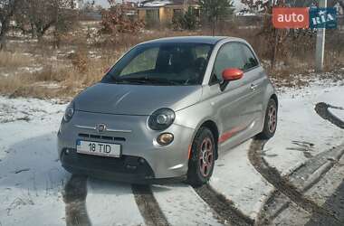 Хэтчбек Fiat 500e 2015 в Киеве