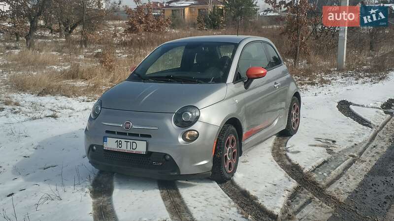 Хэтчбек Fiat 500e 2015 в Киеве