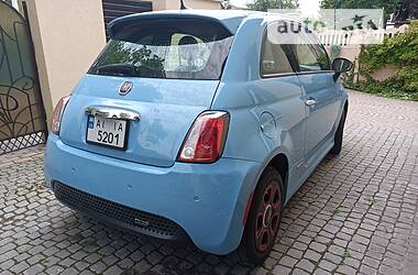 Хэтчбек Fiat 500e 2017 в Вышгороде