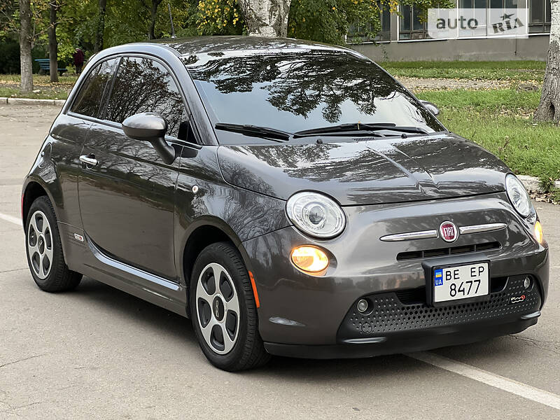 Хэтчбек Fiat 500e 2016 в Первомайске