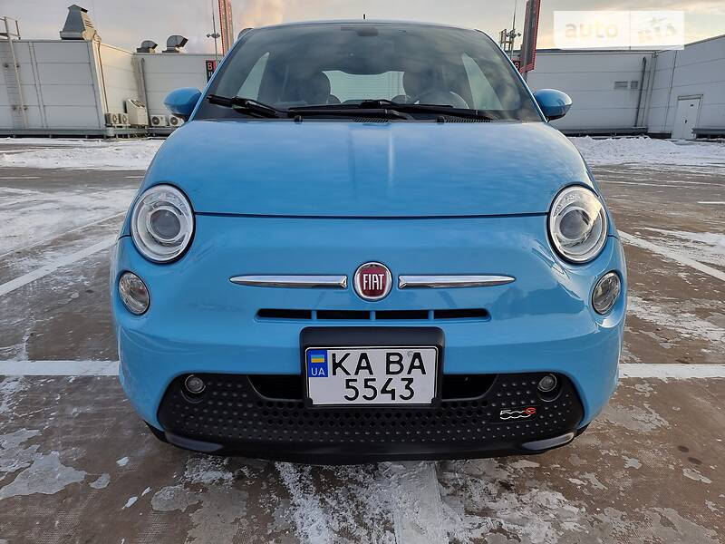 Хетчбек Fiat 500e 2017 в Києві